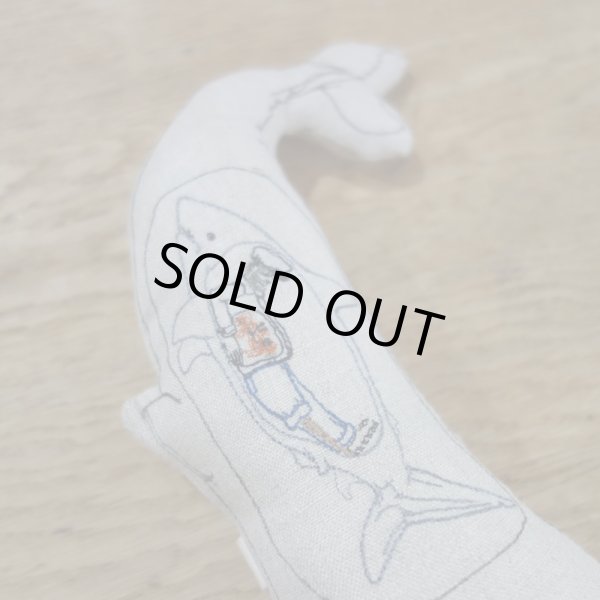 画像3: CORAL & TUSK ぬいぐるみ／ハングリーホエール (3)