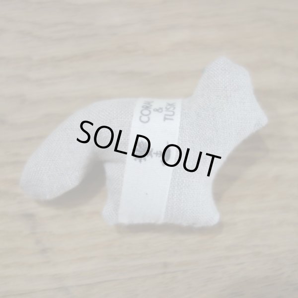 画像2: CORAL & TUSK 手のりぬいぐるみ／北極白ギツネ (2)