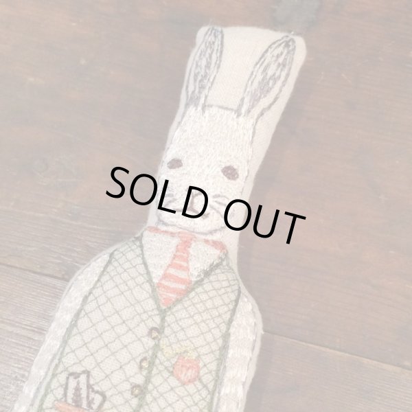 画像3: CORAL & TUSK ポケットドール／ウサギ (3)