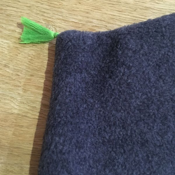 タッセルのカラーはお選び頂けません