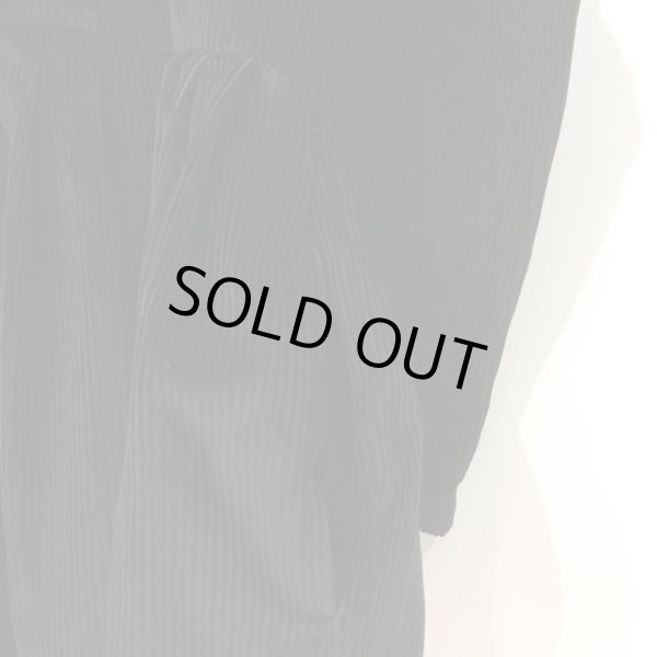 画像4: VDJ UNIFORM ベロア・ロングスリーブ-プリーツワンピース／VELOURS NOIR(T2のみ) (4)