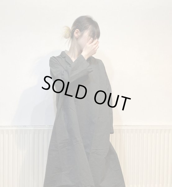 画像4: 31_180 TAILORED COLLAR DRESS CC / CHARCOAL (Lサイズのみ) (4)