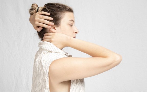 画像3: #4423  PINSTRIPED SLEEVELESS BLAZER NATURAL (Sサイズのみ) (3)