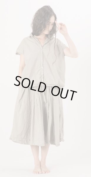 画像3: ALBUM 32_03 PLEATED SHORT SKIRT -STONE- (3)