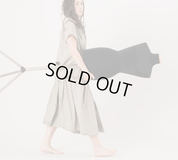 画像4: ALBUM 32_03 PLEATED SHORT SKIRT -STONE- (4)