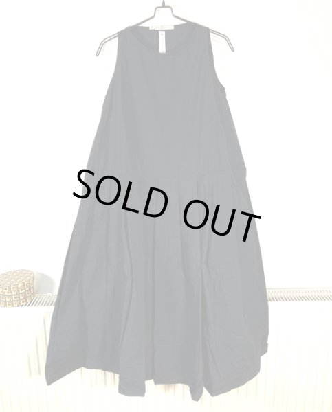 画像5: ALBUM 3024 PLEATED SLEEVELESS DRESS -BLACK- (5)