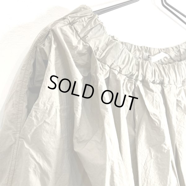 画像6: ALBUM 32_03 PLEATED SHORT SKIRT -STONE- (6)