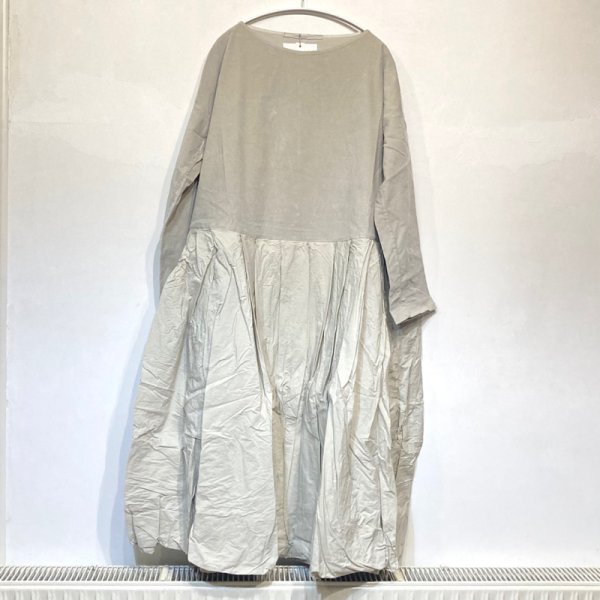 画像2: ALBUM 31_236 BOATNECK DRESS / OATMEAL (2)